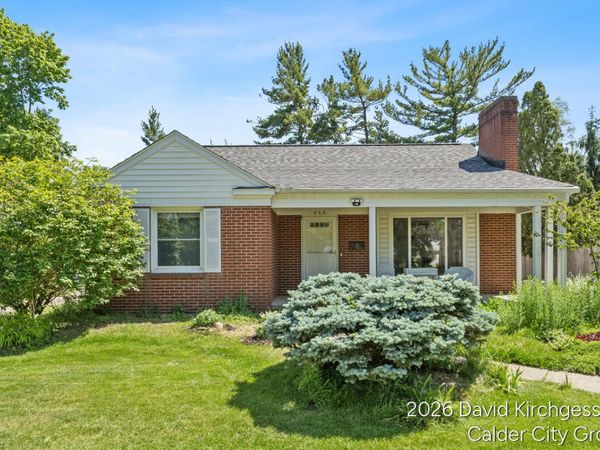 866 Dorroll Street NE, Grand Rapids, MI 49505