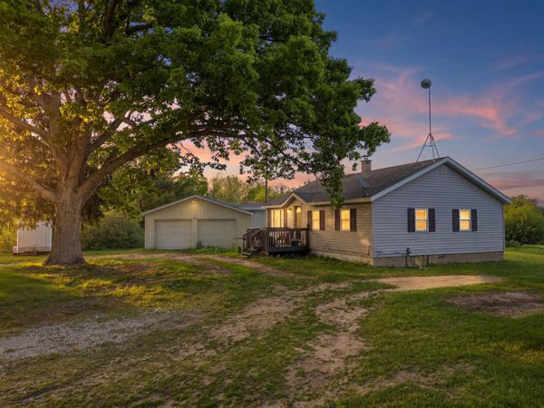 12934 40th Avenue, Remus, MI 49340