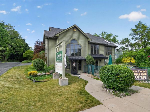 295 E Emmett Street, Battle Creek, MI 49017