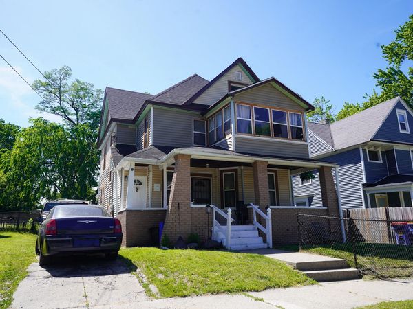 827 Geneva Avenue SE, Grand Rapids, MI 49507