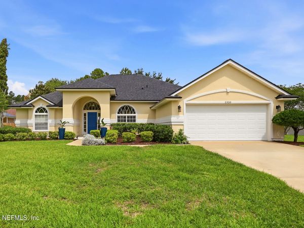 2320 CHARTLEY Lane N, Jacksonville, FL 32246