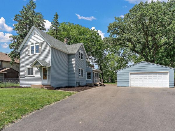 2219 Eldridge Avenue E, North Saint Paul, MN 55109