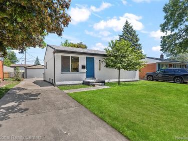 27736 Osmun Street, Madison Heights, MI 48071