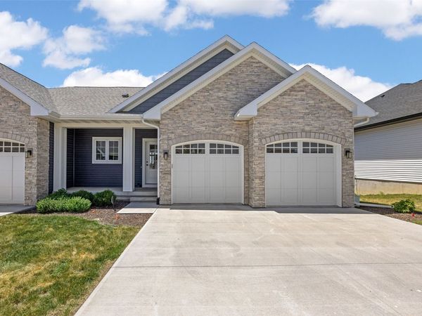 2886 Crimson Lane , Unit D, Coralville, IA 52241