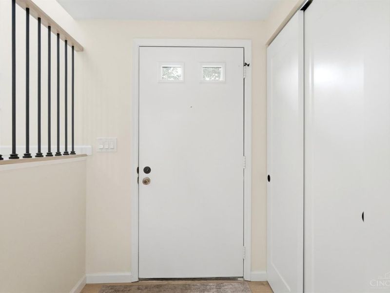 10893 Lake Thames Drive, Unit 204, Sycamore Township, OH 45242 Photo 6