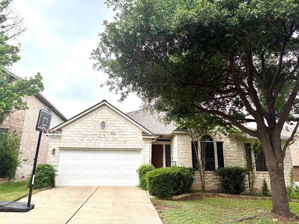 207 Kettleman LN N, Austin, TX 78717