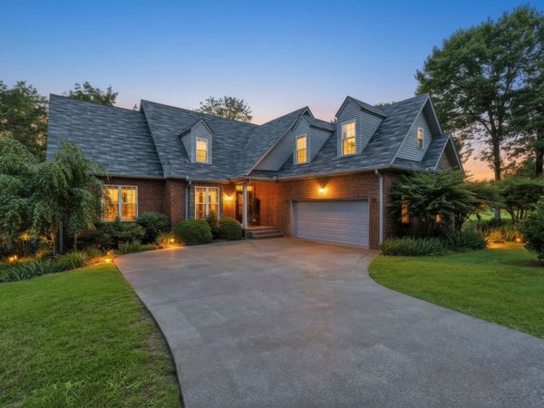126 Savo Bay, Hendersonville, TN 37075