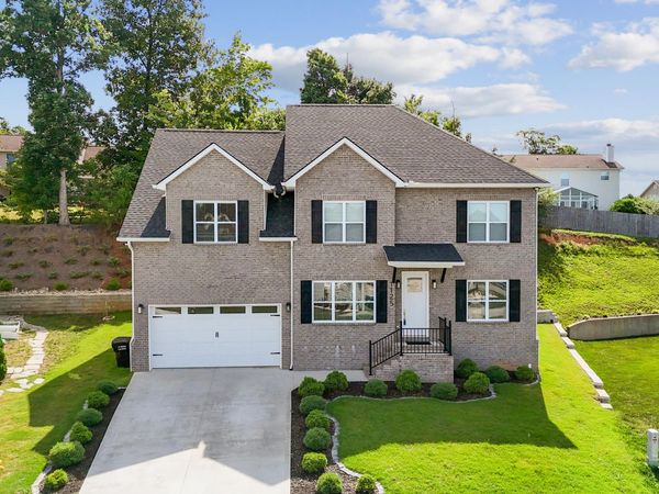 1125 Hamilton Farm Lane, Knoxville, TN 37932