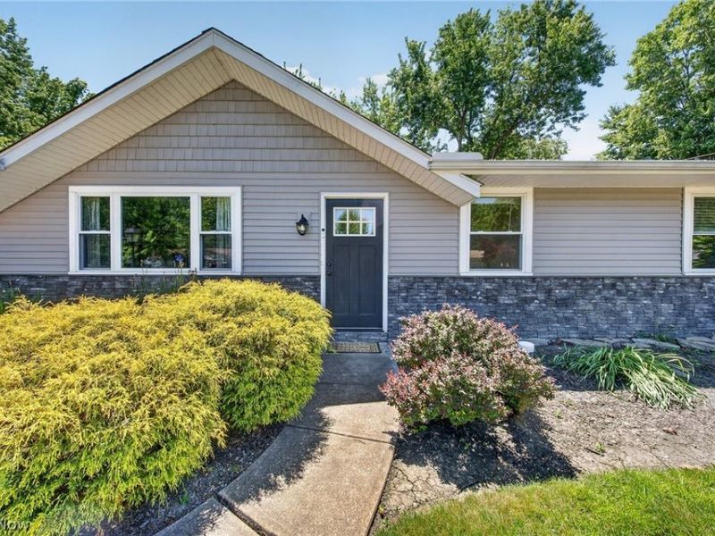 7168 Andover Drive, Mentor, OH 44060 Photo 3