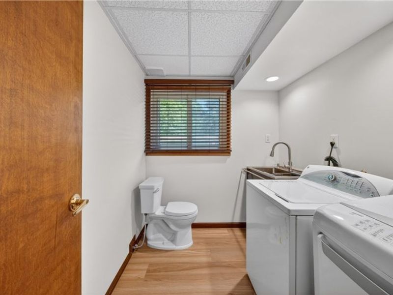17796 Kingswood Drive , Chagrin Falls, OH 44023 Photo 31