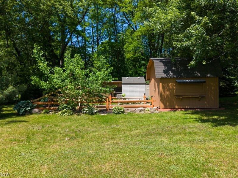17796 Kingswood Drive , Chagrin Falls, OH 44023 Photo 42