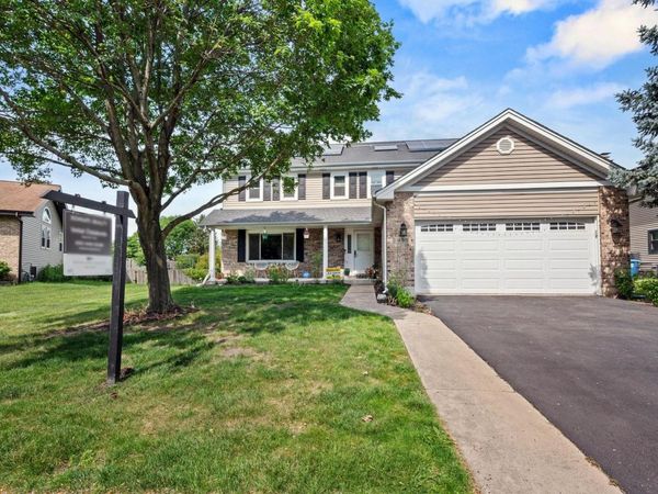 485 W CIMARRON Drive , Aurora, IL 60504