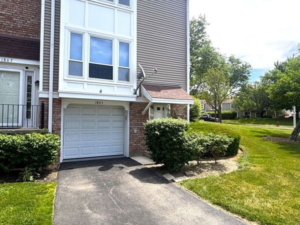 1863 Williamsburg Drive , Unit 1863, Hoffman Estates, IL 60169