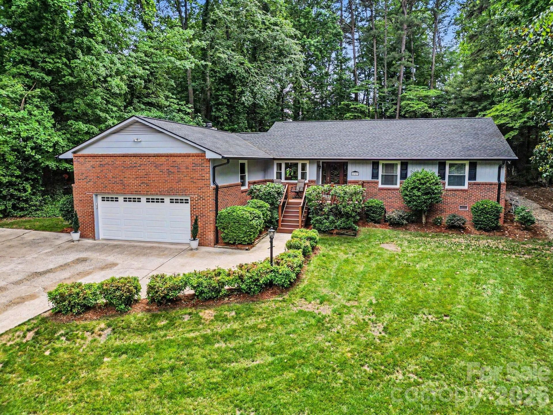 4359 Lake Shore Road N, Denver, NC 28037 Main Photo