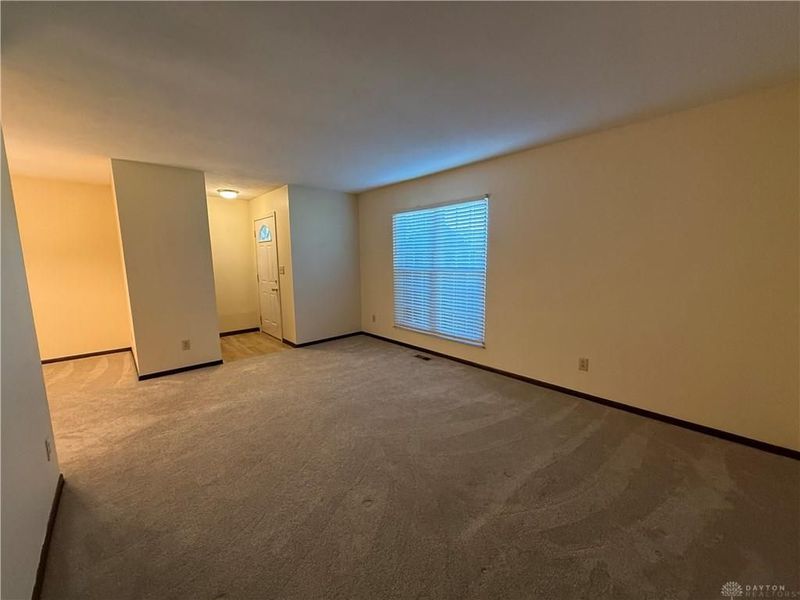 7773 Sterling Place, Centerville, OH 45459 Photo 3