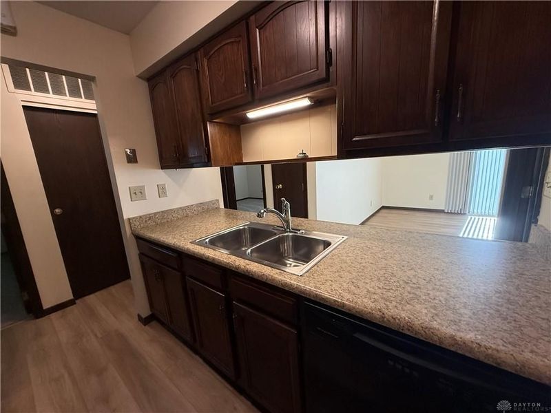 7773 Sterling Place, Centerville, OH 45459 Photo 7