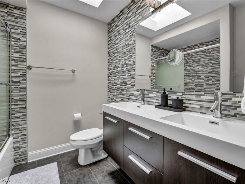 3811 Vincent Drive , Seven Hills, OH 44131 Photo 33