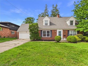683 E Ford Avenue, Barberton, OH 44203