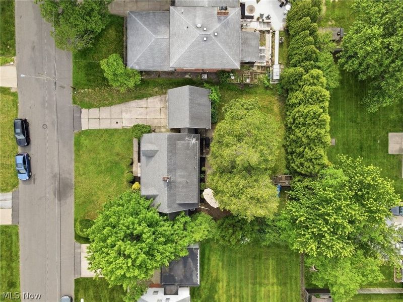 683 E Ford Avenue , Barberton, OH 44203 Photo 43