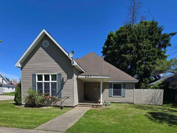 207 E Marion Street, Converse, IN 46919