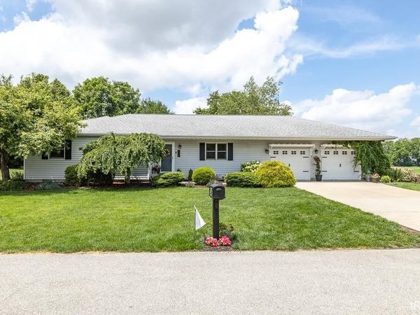 425 N Carter Lane, Swayzee, IN 46986