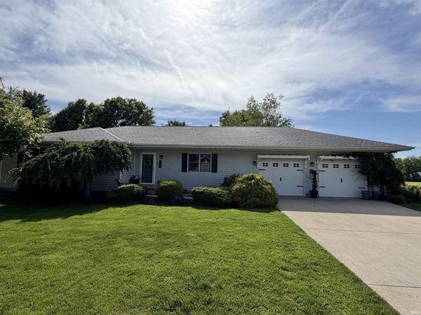 425 N Carter Lane, Swayzee, IN 46986