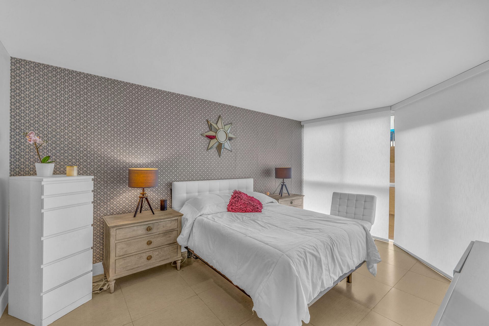 7601 E Treasure Drive, Unit 416, North Bay Village, FL 33141 Photo