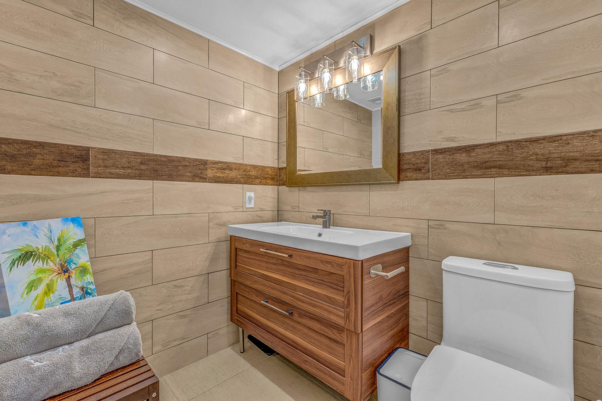 7601 E Treasure Drive, Unit 416, North Bay Village, FL 33141 Photo