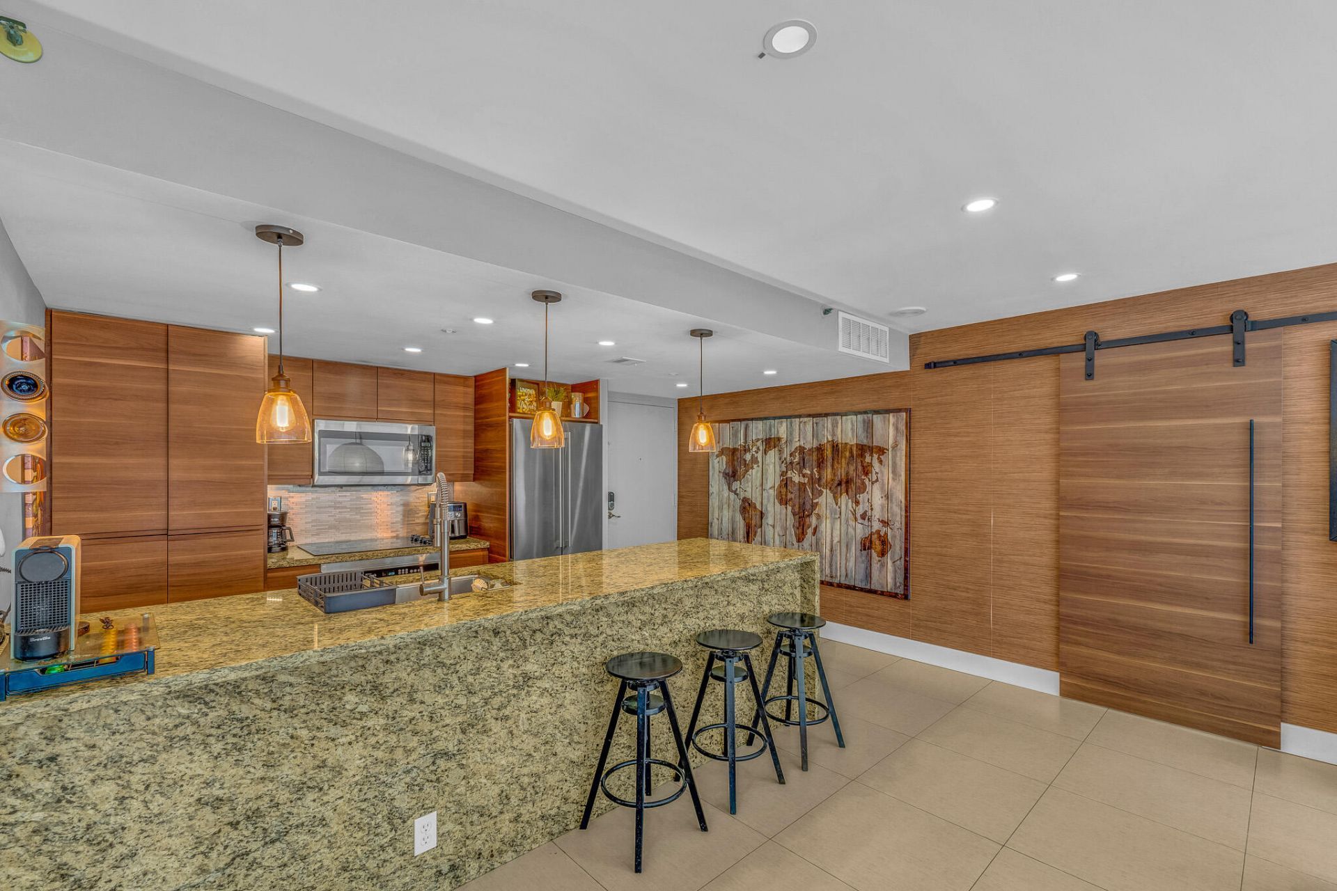 7601 E Treasure Drive, Unit 416, North Bay Village, FL 33141 Photo