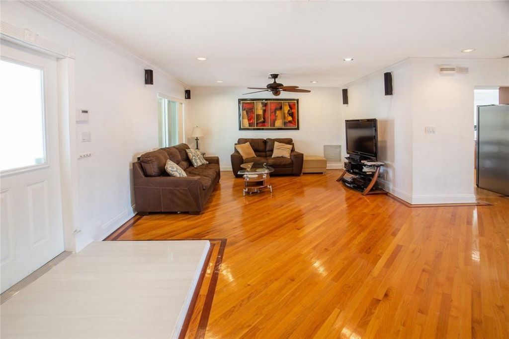 360 SE 12th Avenue, Pompano Beach, FL 33060 Photo