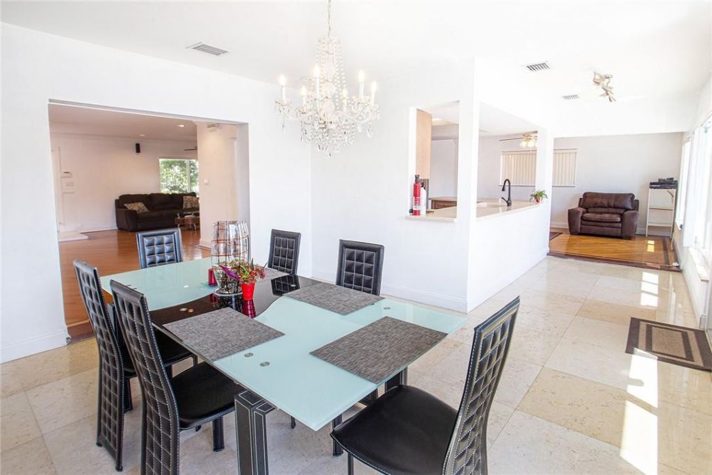 360 SE 12th Avenue, Pompano Beach, FL 33060 Photo