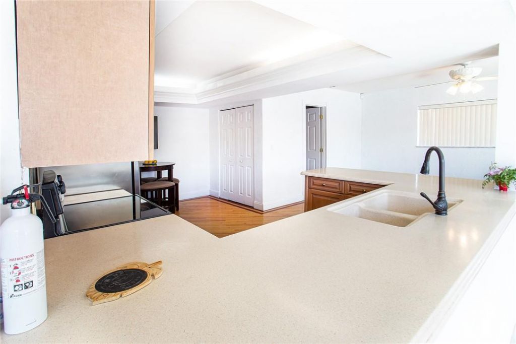 360 SE 12th Avenue, Pompano Beach, FL 33060 Photo