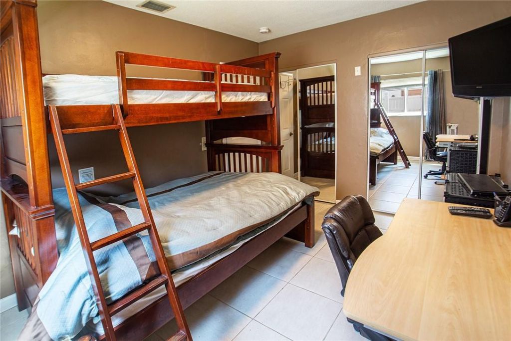 360 SE 12th Avenue, Pompano Beach, FL 33060 Photo