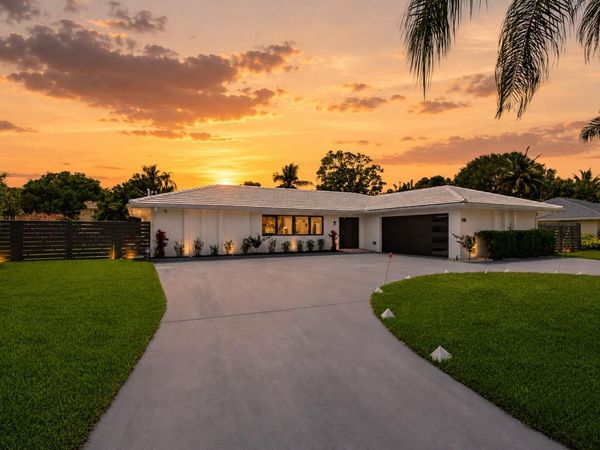 8111 W Lake Drive, Lake Clarke Shores, FL 33406