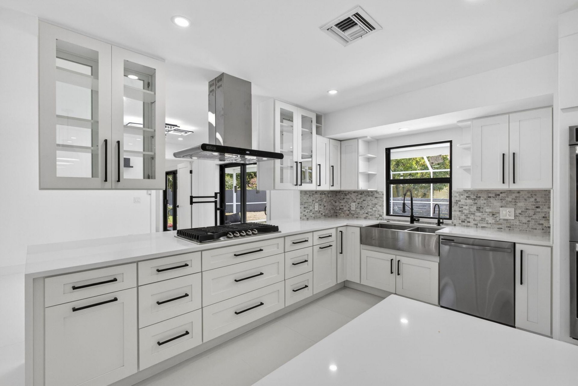 8111 W Lake Drive, Lake Clarke Shores, FL 33406 Photo