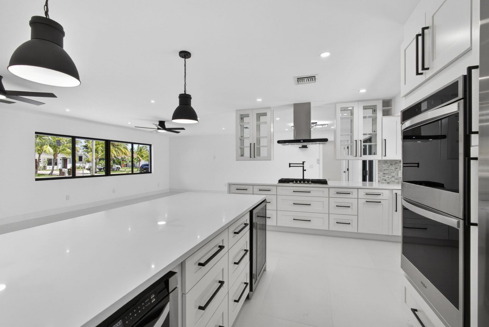 8111 W Lake Drive, Lake Clarke Shores, FL 33406 Photo