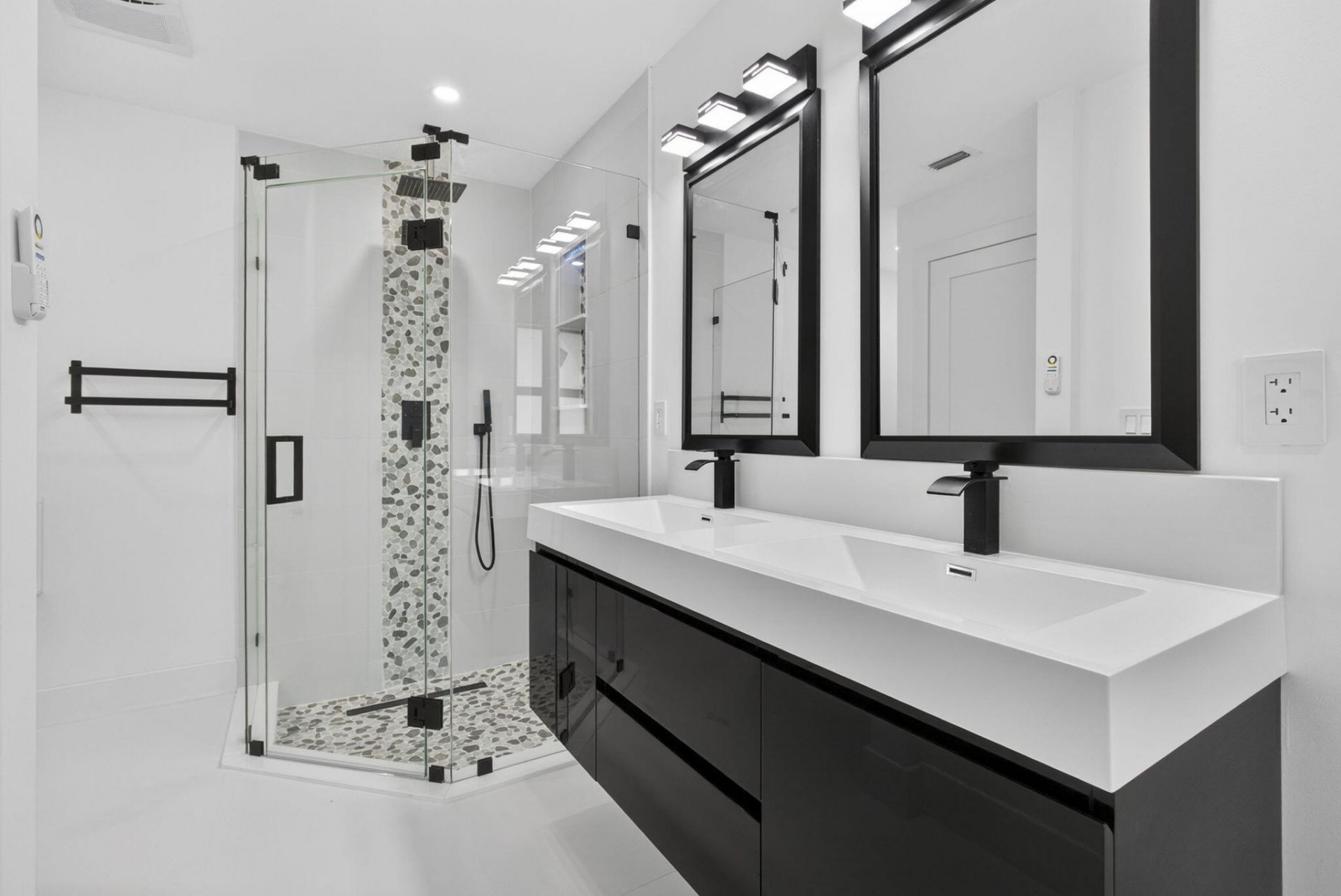 8111 W Lake Drive, Lake Clarke Shores, FL 33406 Photo