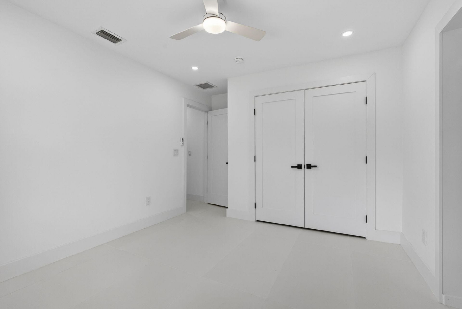 8111 W Lake Drive, Lake Clarke Shores, FL 33406 Photo