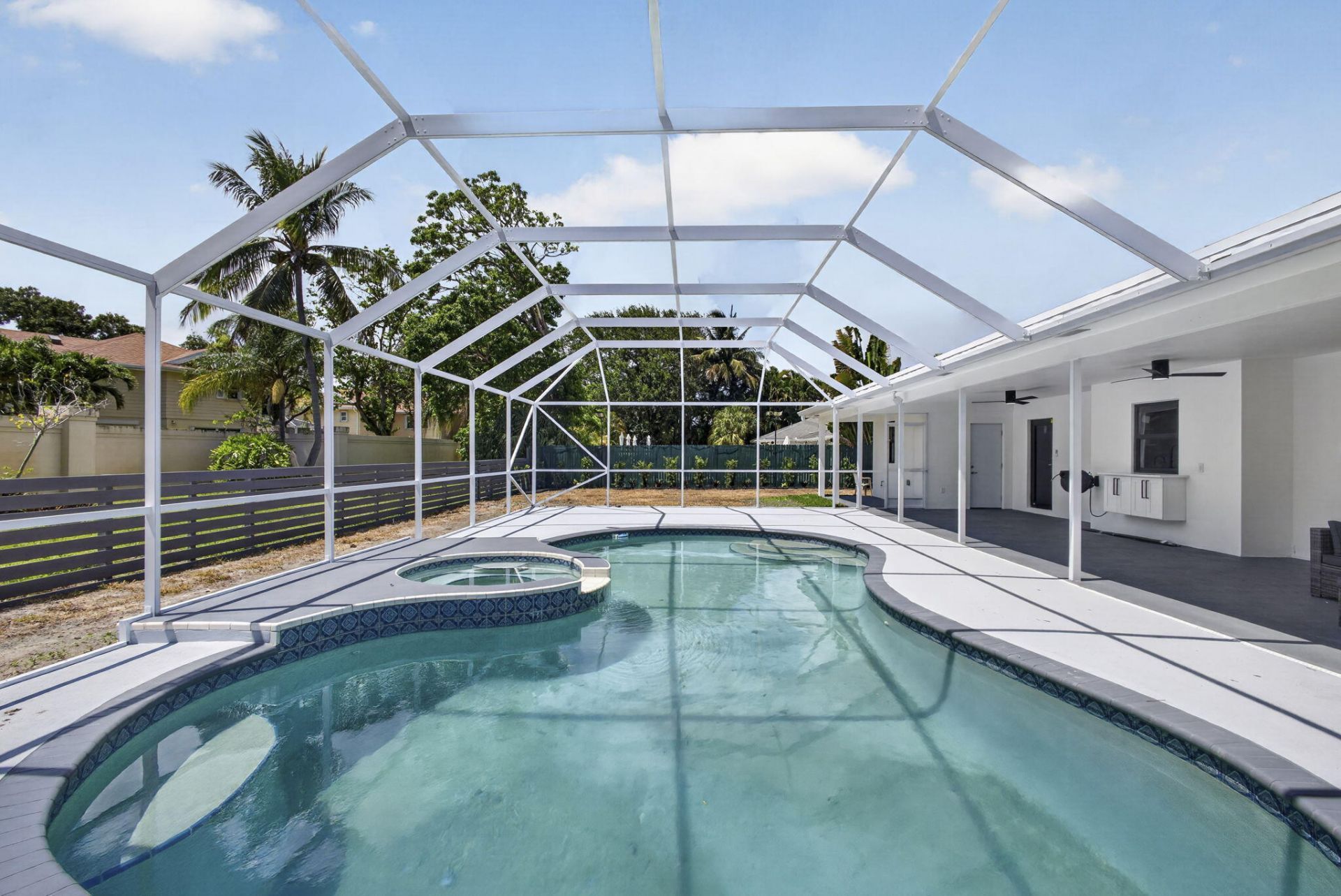 8111 W Lake Drive, Lake Clarke Shores, FL 33406 Photo