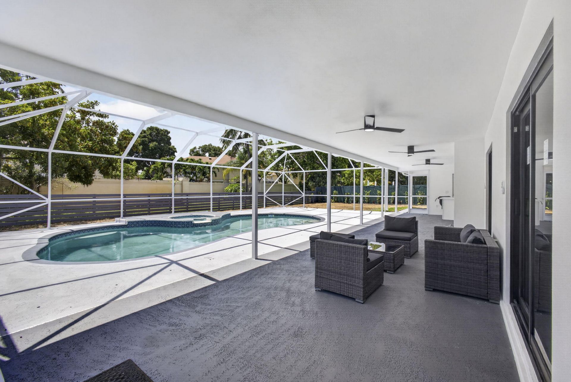 8111 W Lake Drive, Lake Clarke Shores, FL 33406 Photo