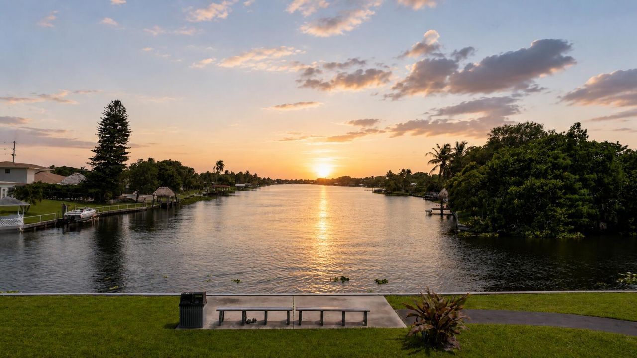 8111 W Lake Drive, Lake Clarke Shores, FL 33406 Photo