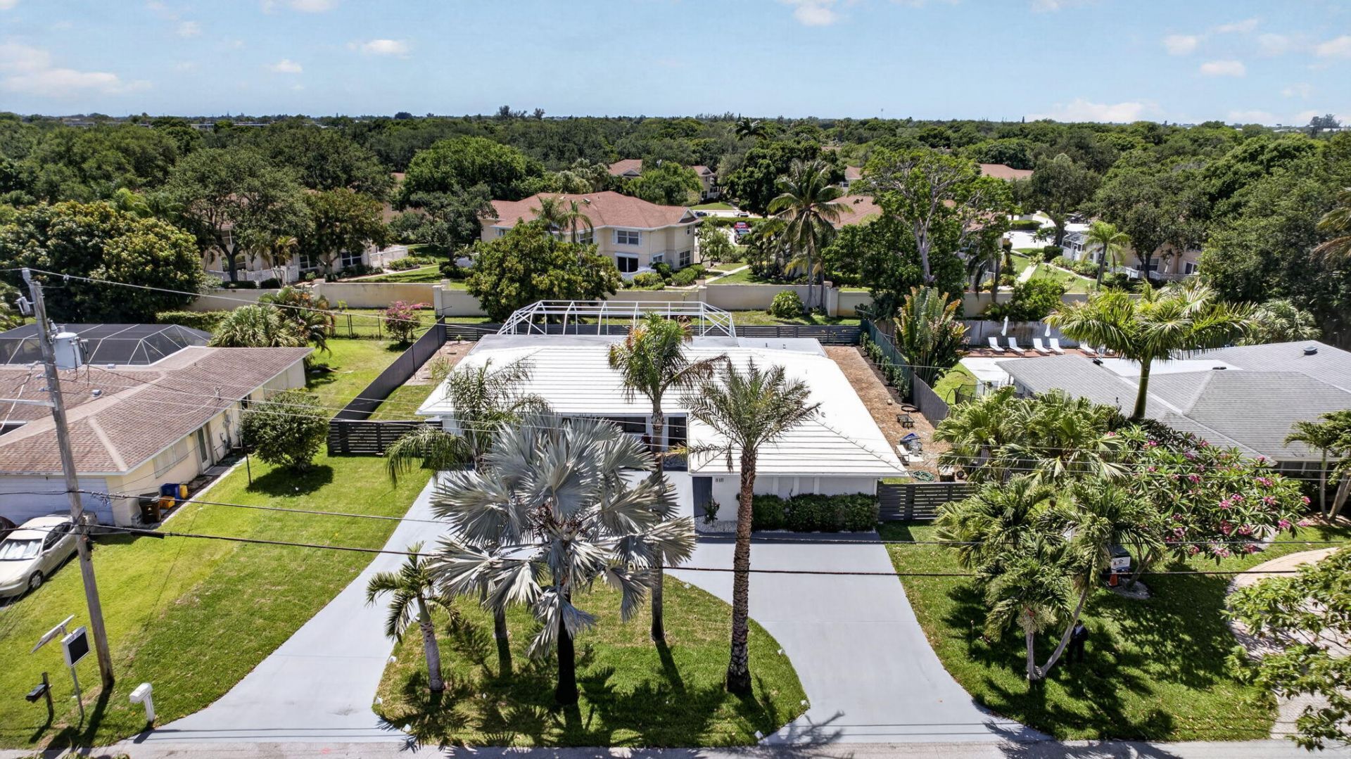 8111 W Lake Drive, Lake Clarke Shores, FL 33406 Photo