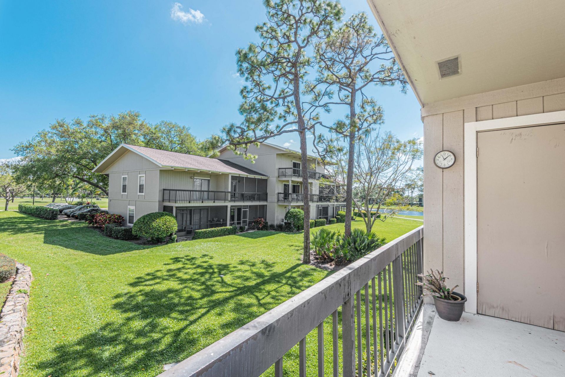 18560 SE Wood Haven Lane, Unit G, Jupiter, FL 33469 Photo