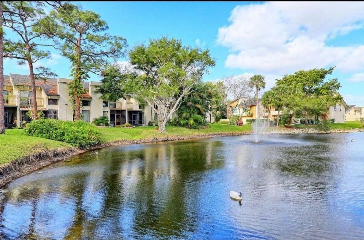 6078 Glendale Drive, Boca Raton, FL 33433 Photo