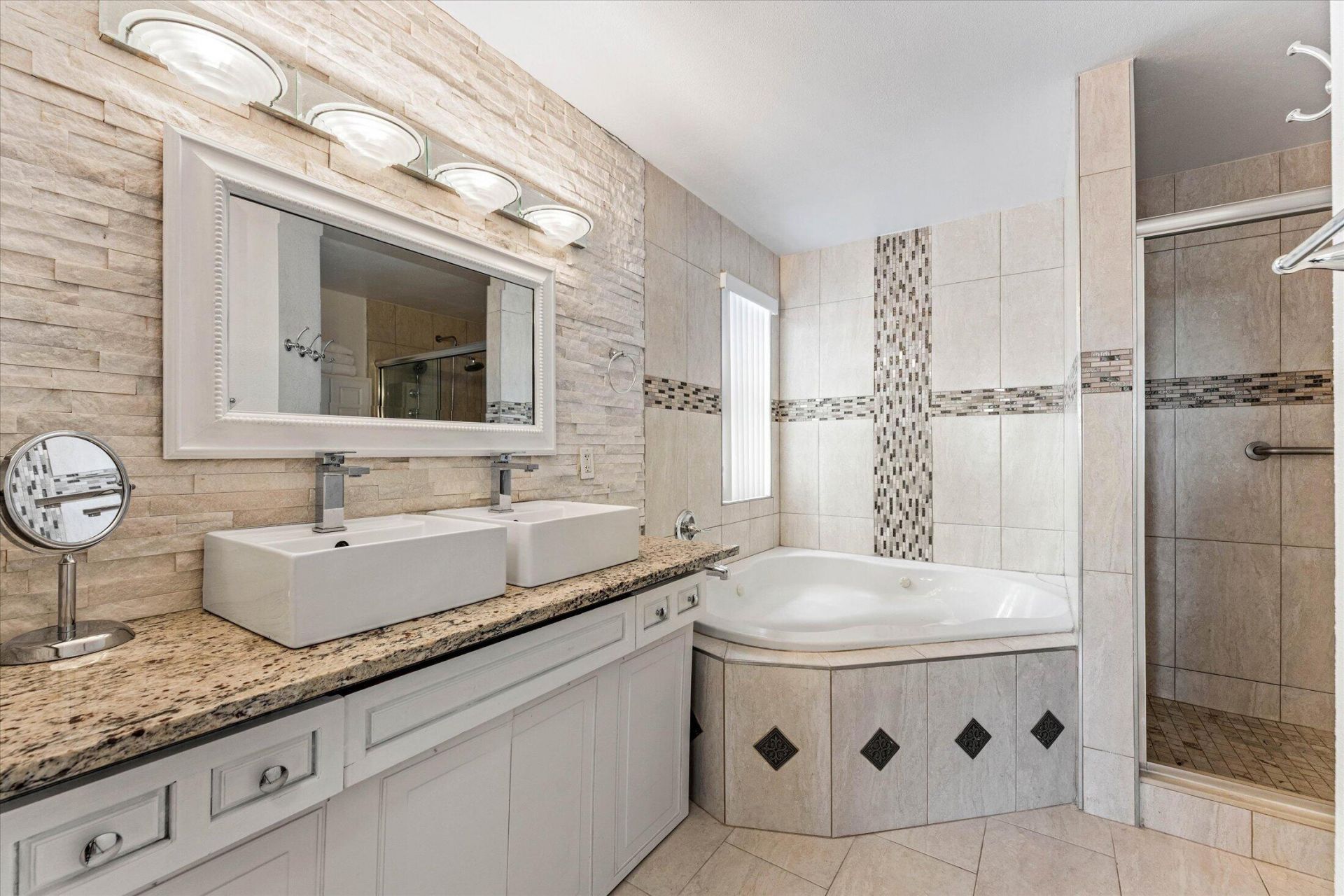 7044 Chesapeake Circle, Boynton Beach, FL 33436 Photo