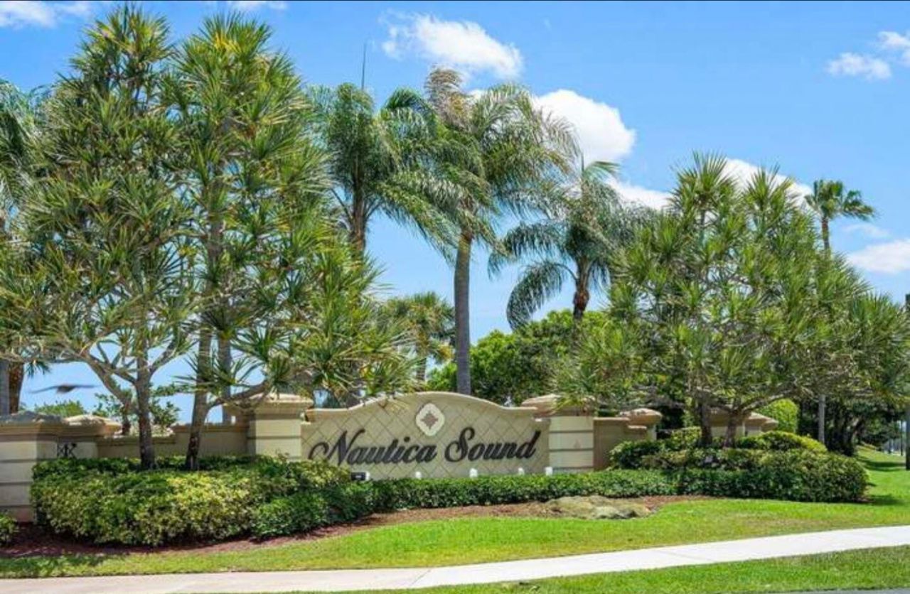 7044 Chesapeake Circle, Boynton Beach, FL 33436 Photo