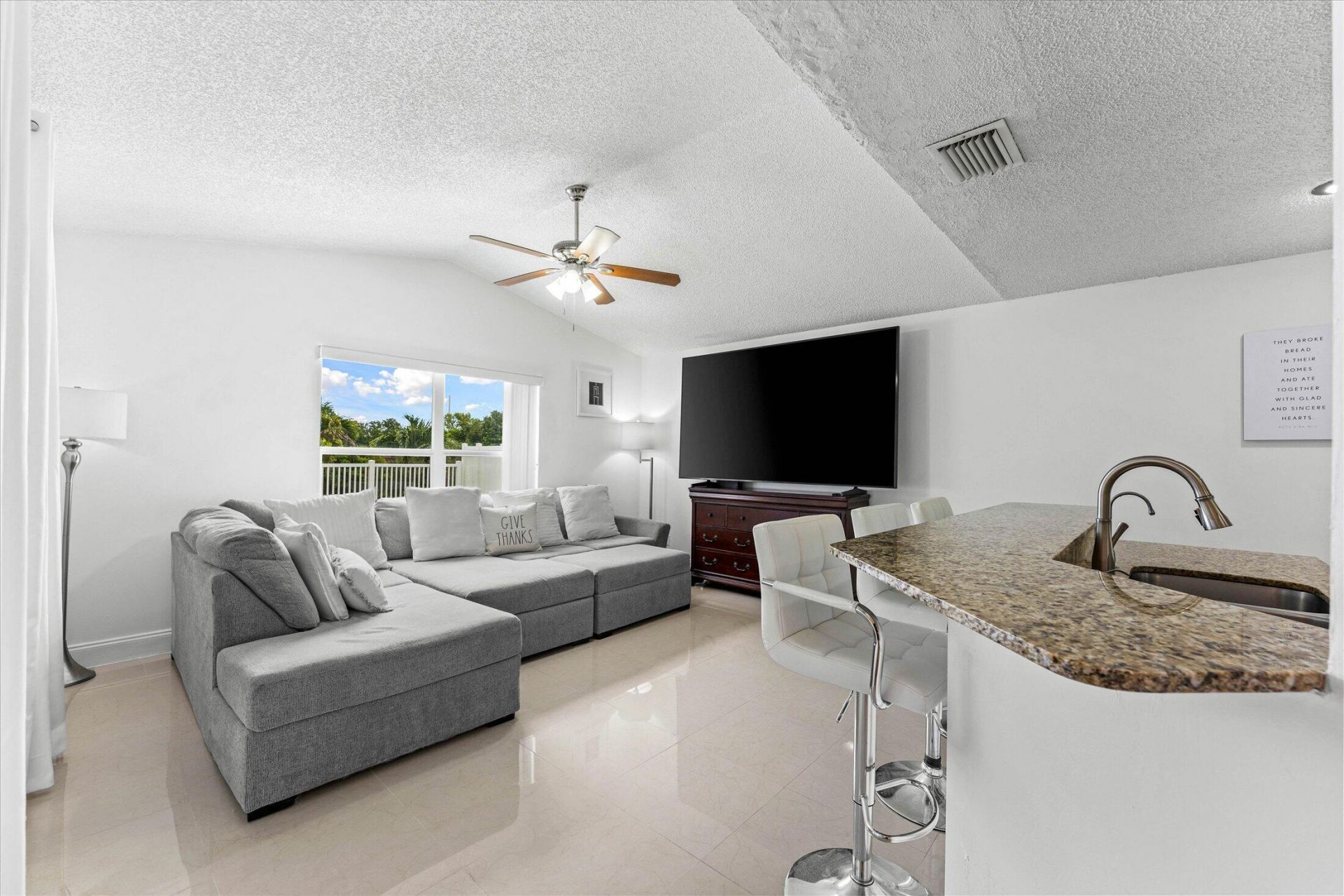 7044 Chesapeake Circle, Boynton Beach, FL 33436 Photo
