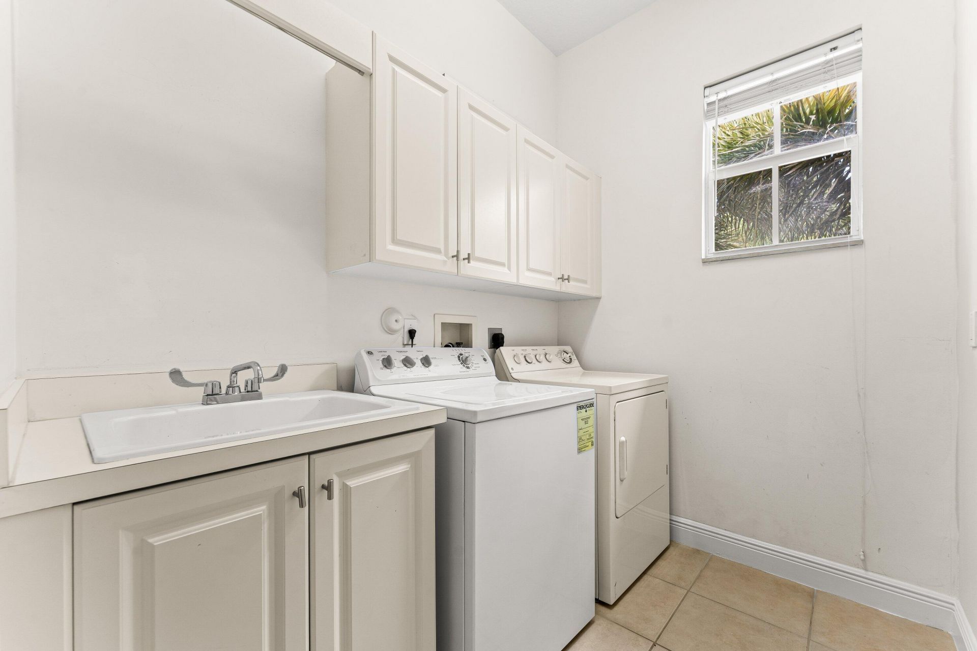 210 NE 69th Circle, Boca Raton, FL 33487 Photo