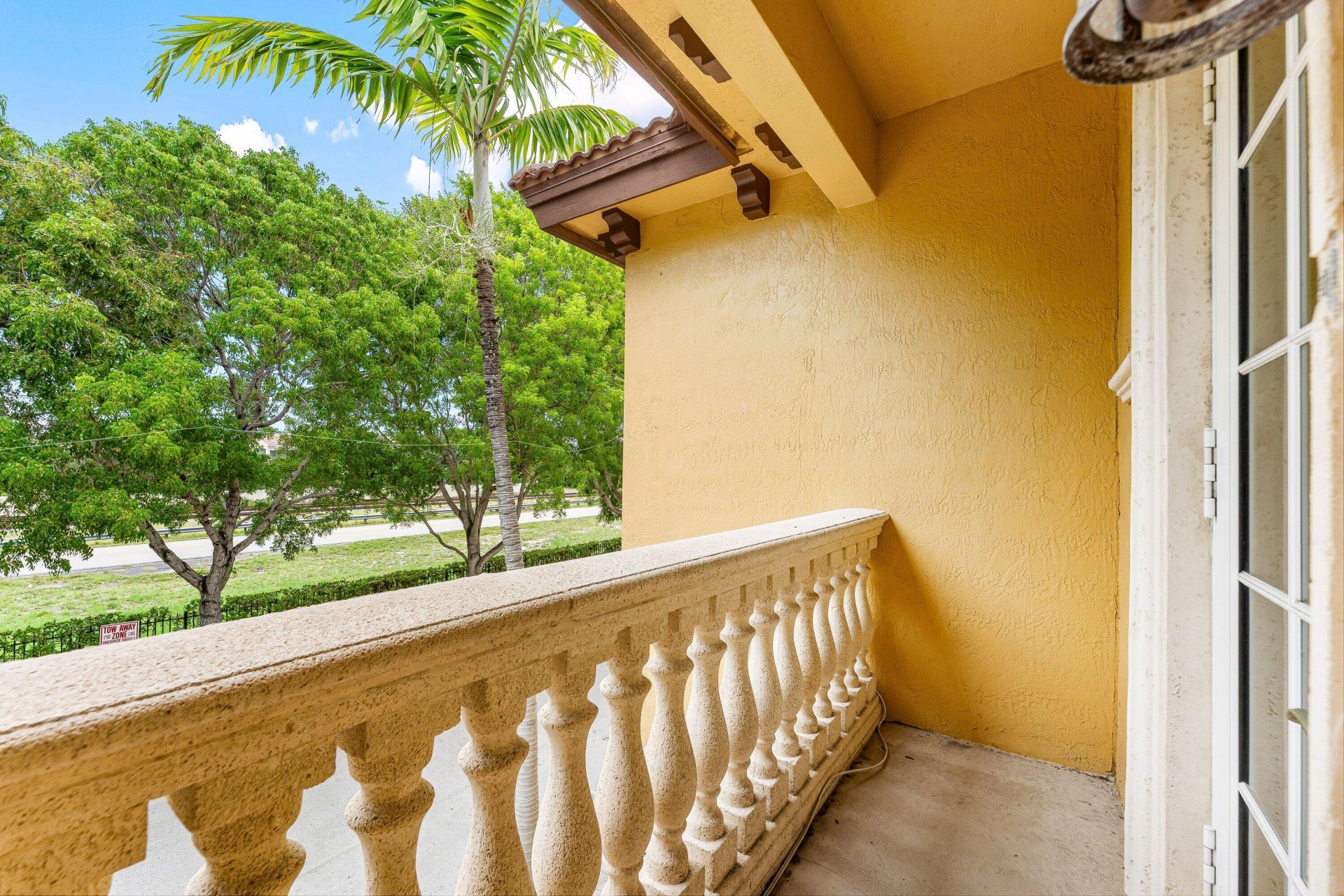210 NE 69th Circle, Boca Raton, FL 33487 Photo