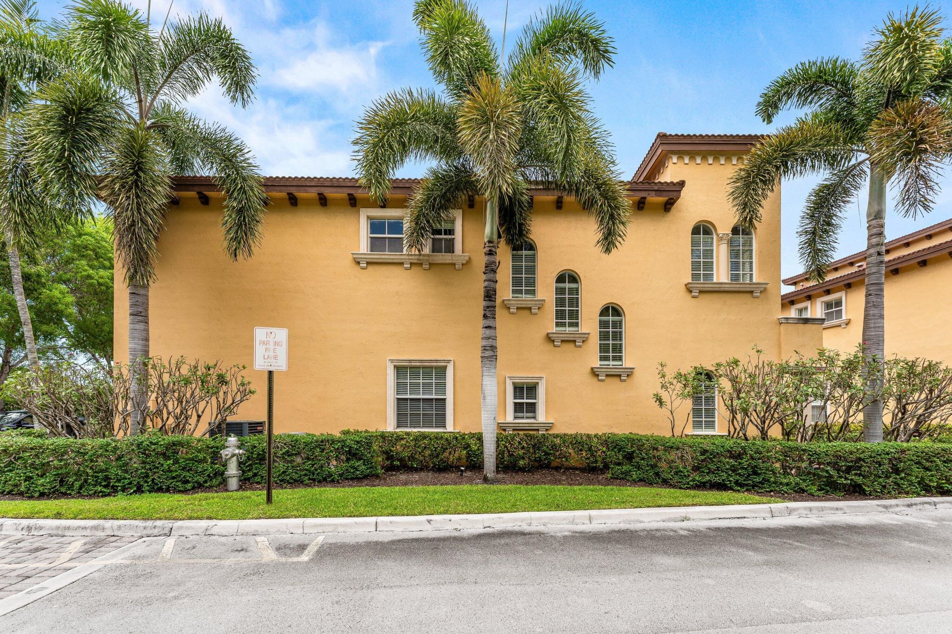210 NE 69th Circle, Boca Raton, FL 33487 Photo